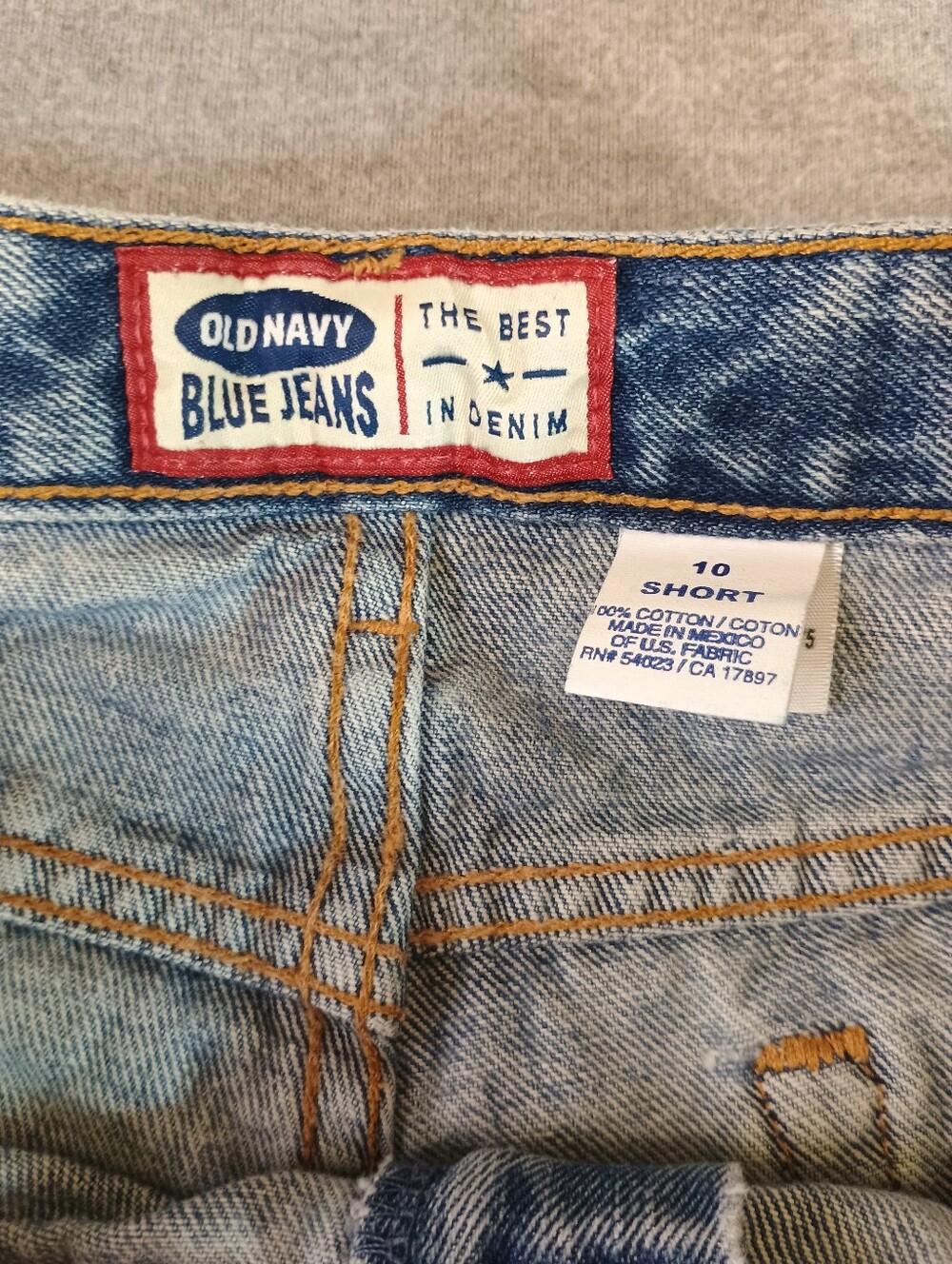 Old Navy Y2k Light Wash Straight Leg Jeans - Light Blue - Picture 3 of 7